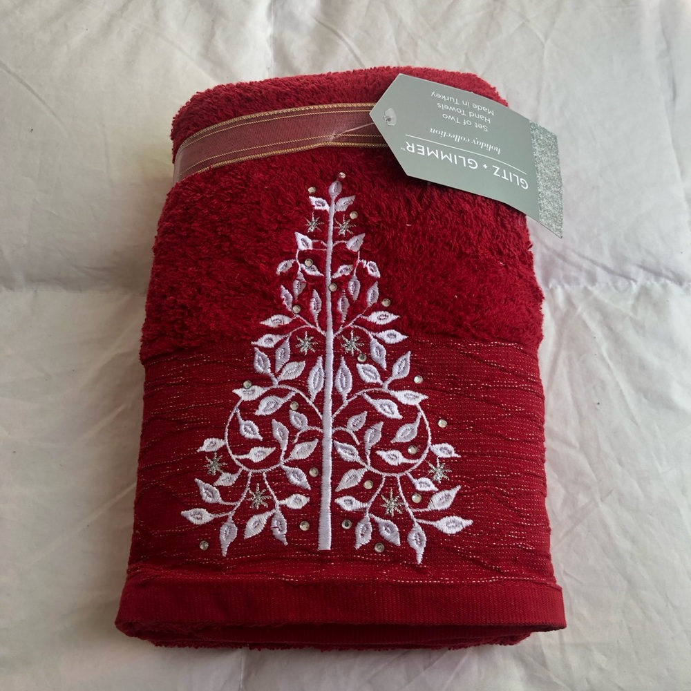 BNWT hand towels